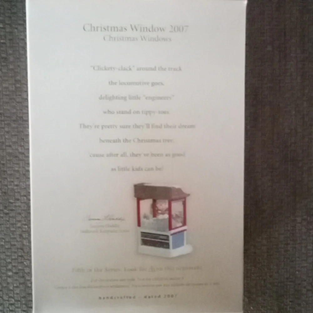 Hallmark Keepsake Ornament Club 2007 Christmas Window